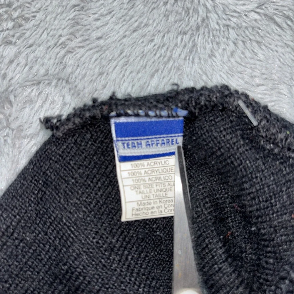 Tampa Bay Adults Size Black  Color‎ Beanie Hat Embroidered Logo NFL